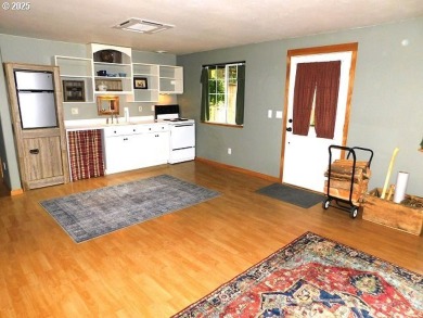 MOTIVATED SELLER! Huge Price Reduction - photo 11