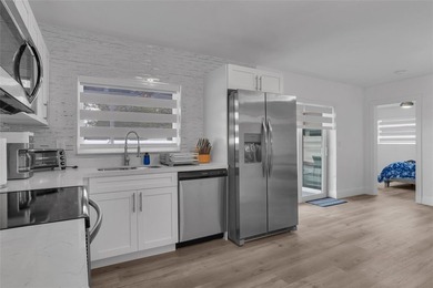 WELCOME TO THIS STUNNING HOME IN HOLLYWOOD HILLS, TOYALLY - photo 14
