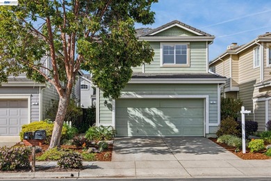 Enjoy life by the bay in this contemporary 3-bedroom 2.5 bath - photo 2