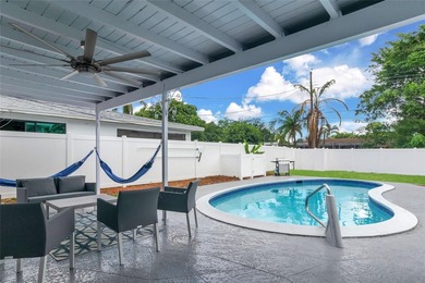 WELCOME TO THIS STUNNING HOME IN HOLLYWOOD HILLS, TOYALLY - photo 35