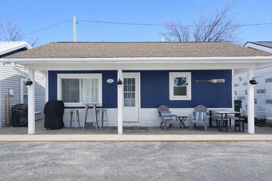 Houghton Lake Condo For Sale in Prudenville Michigan