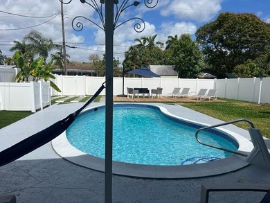 WELCOME TO THIS STUNNING HOME IN HOLLYWOOD HILLS, TOYALLY - photo 46