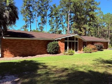 (private lake, pond, creek) Home For Sale in Chula Georgia