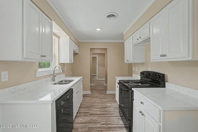 COUNTRY LIVING AT ITS BEST! Welcome to 1945 Pryor Road, where - photo 12