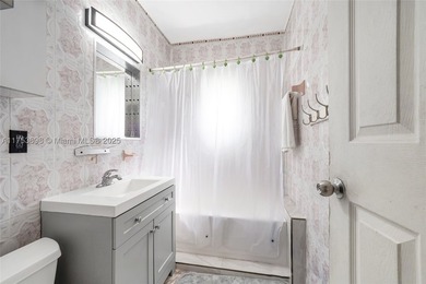 Here's your chance to own an amazing investment property at 4727 - photo 22