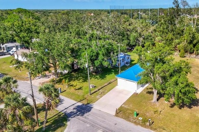 Beautifully Maintained 3-Bedroom Home with No HOA or Deed - photo 2