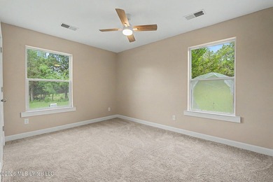 COUNTRY LIVING AT ITS BEST! Welcome to 1945 Pryor Road, where - photo 26