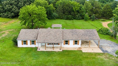 COUNTRY LIVING AT ITS BEST! Welcome to 1945 Pryor Road, where - photo 33