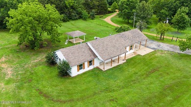 COUNTRY LIVING AT ITS BEST! Welcome to 1945 Pryor Road, where - photo 34