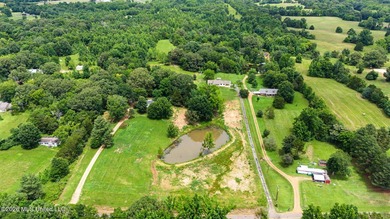 COUNTRY LIVING AT ITS BEST! Welcome to 1945 Pryor Road, where - photo 36