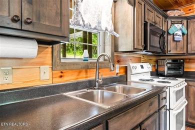 This is one of the most unique properties you will find that is - photo 8