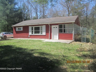 Placid Lake Home For Sale in Albrightsville Pennsylvania