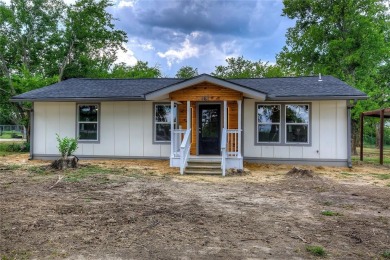 Lake Tawakoni Home For Sale in Point Texas