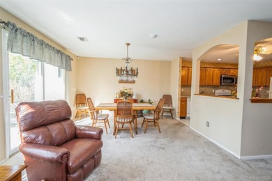 Welcome to The Lakes, a private gated community offering - photo 11