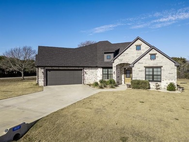 Lake Whitney Home For Sale in Whitney Texas