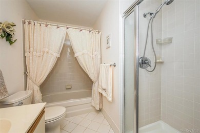 Welcome to The Lakes, a private gated community offering - photo 22
