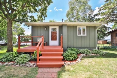 Experience the best of lake living in every season with this - photo 42