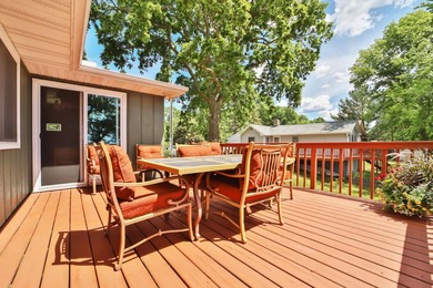 Experience the best of lake living in every season with this - photo 49