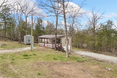 Escape to the lake with this cozy 1 bedroom, 1 bathroom retreat - photo 2
