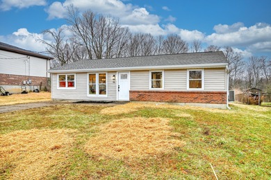 (private lake, pond, creek) Home Sale Pending in Covington Kentucky