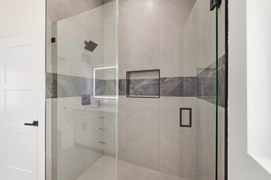 Located in Pine Cone Estates private gated community. Best value - photo 29