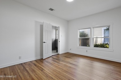 Charming older home on 2nd Street, recently updated! This 2,172 - photo 30
