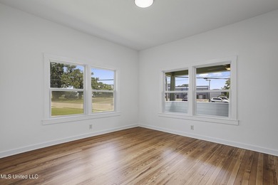 Charming older home on 2nd Street, recently updated! This 2,172 - photo 31