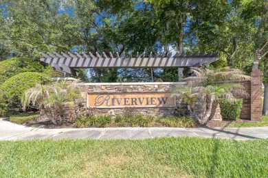 Short Sale. Welcome to a townhouse that makes everyday living - photo 32