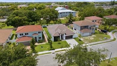 Located in Pine Cone Estates private gated community. Best value - photo 36
