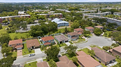 Located in Pine Cone Estates private gated community. Best value - photo 38