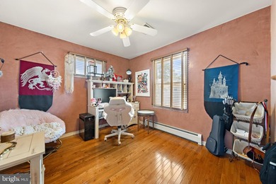 This impressive contemporary offers 3,472 sq ft of beautifully - photo 50