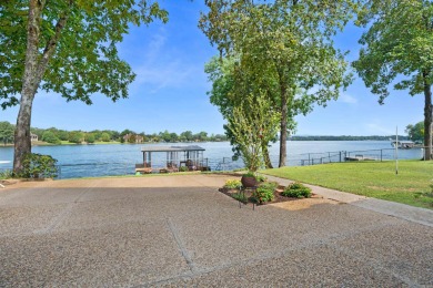 Lake Home For Sale in Hot Springs, Arkansas
