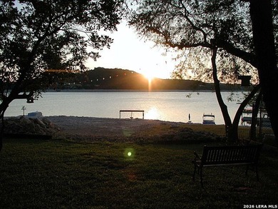 This 112ft wide waterfront lot is loaded with over 40 beautiful - photo 4