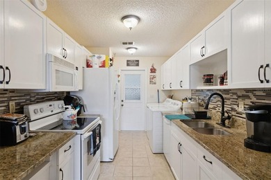 Under contract-accepting backup offers. Welcome to this - photo 9