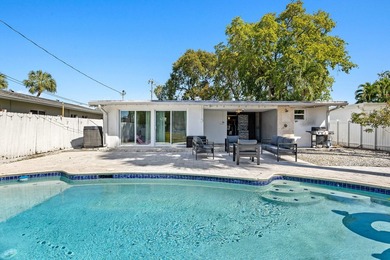 This Desirable Riverside Park Gem with Great Income Track Record - photo 1