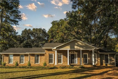 Lake Carroll Home For Sale in Carrollton Georgia