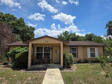 Reedy Lake Home Sale Pending in Frostproof Florida