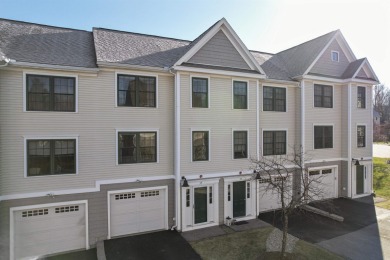 Lake Waukewan Townhome/Townhouse Sale Pending in Meredith New Hampshire