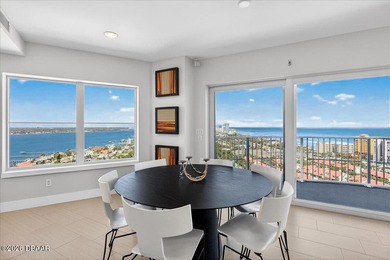 A LEGACY CONDOMINIUM OF RARE SCALE AND PEDIGREE, AVAILABLE ONCE - photo 11