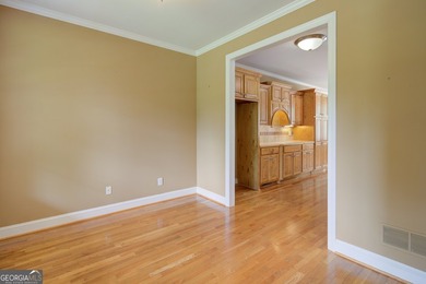 Lake living without the million dollar price tag! This one - photo 17