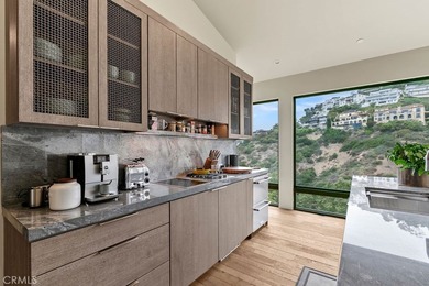 EMERALD BAY | RENTAL | 345 Emerald Bay presents a rare - photo 43