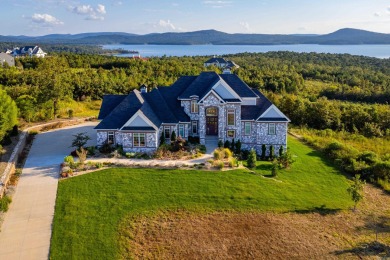 Lake Maumelle Home For Sale in Roland Arkansas