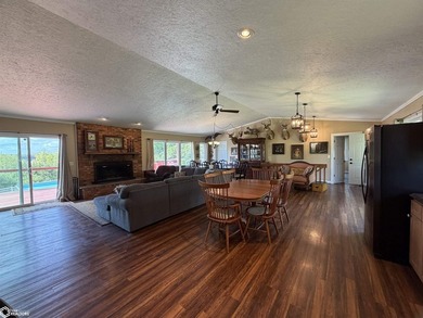 Exceptional Southern Iowa recreational retreat on Lake Rathbun's - photo 8