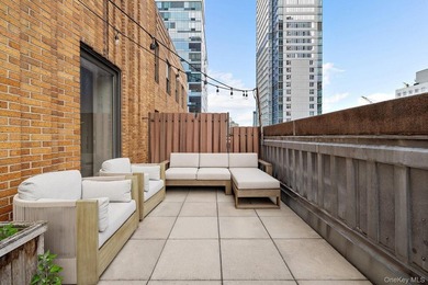 Featured in Architectural Digest and impeccably curated by Past - photo 15