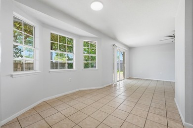 Spacious 3-Bedroom, 2-Bath All-Brick Home in Desirable Palm - photo 19