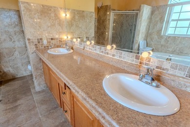 Spacious 4BR/2BA CBS home on a massive, fully fenced 9,000 SF - photo 20