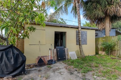 Spacious 4BR/2BA CBS home on a massive, fully fenced 9,000 SF - photo 22