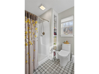 This 3-bedroom, 2.5-bath lakefront home offers over 2,000 square - photo 25