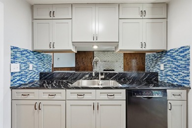 Spacious 3-Bedroom, 2-Bath All-Brick Home in Desirable Palm - photo 26