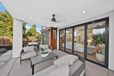Modern design and exceptional craftsmanship define this stunning - photo 26